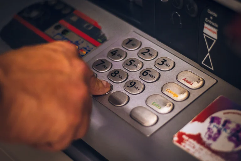 banka hesaplarını kiralama, banka hesabı kiralama, banka hesabı kiralama mağdurları, iban kiralama cezası